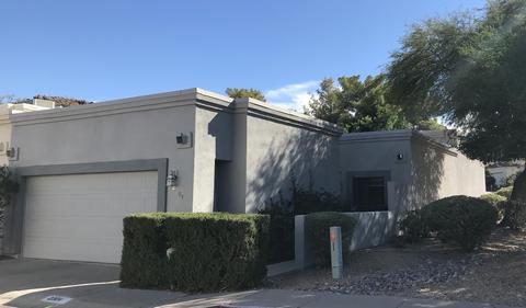 2304 E Winchcomb Dr, Phoenix, AZ 85022 photo 1