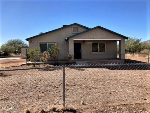 2435 N Calle Quinto, Huachuca City, AZ 85616