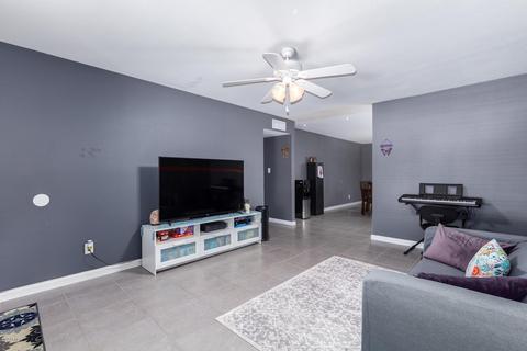 4629 E Carter Dr, Phoenix, AZ 85042 photo 5
