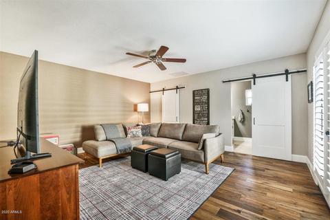 226 E Medlock Dr, Phoenix, AZ 85012 photo 32