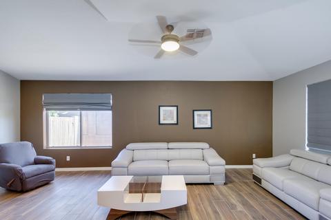 25829 N Singbush Loop, Phoenix, AZ 85083 photo 9