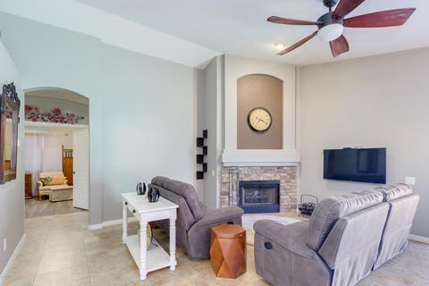 25829 N Singbush Loop, Phoenix, AZ 85083 photo 16