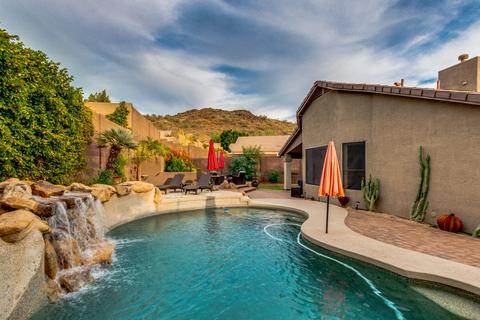 25829 N Singbush Loop, Phoenix, AZ 85083 photo 3
