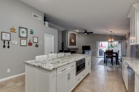 25829 N Singbush Loop, Phoenix, AZ 85083 photo 15