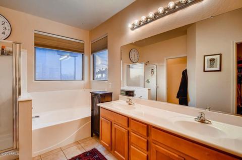 1019 E Julian Dr, Gilbert, AZ 85295 photo 16