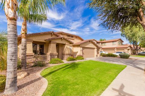 4568 E Buckboard Ct, Gilbert, AZ 85297 photo 2