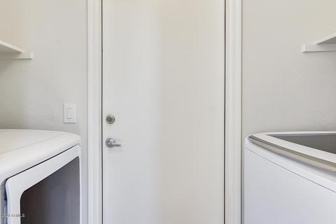 5745 S 21st Pl, Phoenix, AZ 85040 photo 29