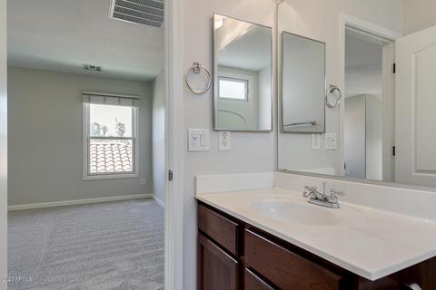 5745 S 21st Pl, Phoenix, AZ 85040 photo 23