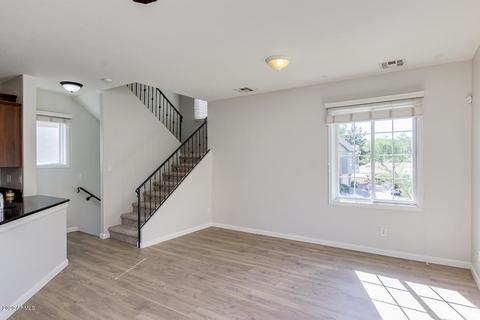 5745 S 21st Pl, Phoenix, AZ 85040 photo 11