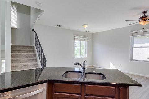 5745 S 21st Pl, Phoenix, AZ 85040 photo 16