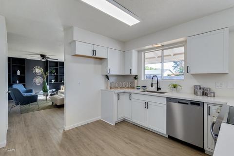 110 E Oxford Dr, Tempe, AZ 85283 photo 11