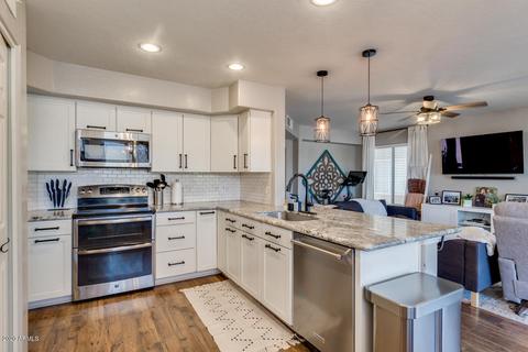 2910 E Frye Rd, Phoenix, AZ 85048 photo 8