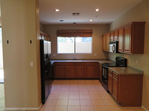 2241 E Pinchot Ave #E14, Phoenix, AZ 85016 photo 8