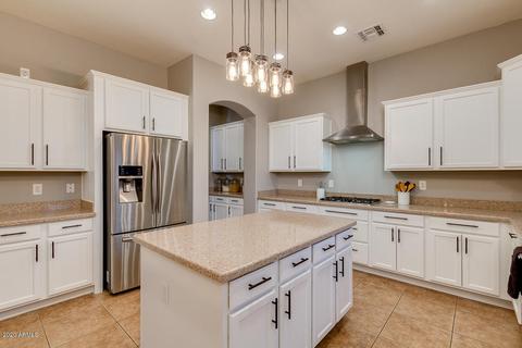 2829 E Flower St, Gilbert, AZ 85298 photo 16