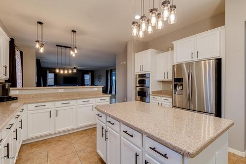 2829 E Flower St, Gilbert, AZ 85298 photo 3