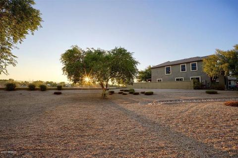 1972 S Falcon Dr, Gilbert, AZ 85295 photo 4