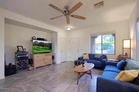 1972 S Falcon Dr, Gilbert, AZ 85295 photo 9