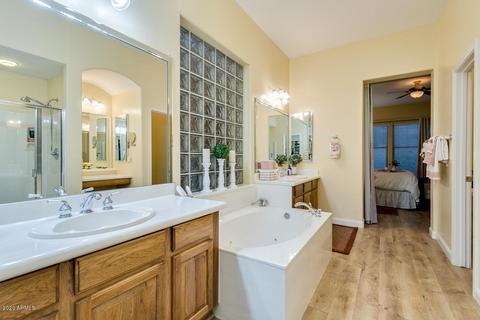 2875 E Linda Ln, Gilbert, AZ 85234 photo 32