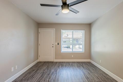 2826 E Capri Cir, Mesa, AZ 85204 photo 8