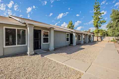 2826 E Capri Cir, Mesa, AZ 85204 photo 1