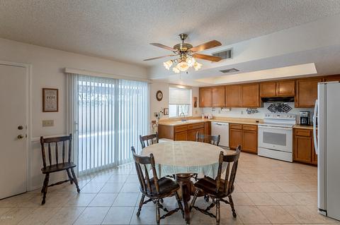 2216 Encanto St, Mesa, AZ 85213 photo 3