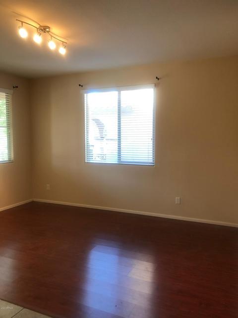 912 Euclid Ave, Gilbert, AZ 85297 photo 2