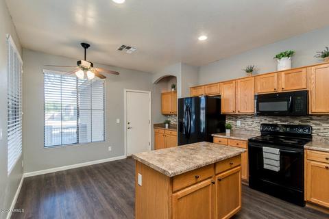 4239 E Oxford Ln, Gilbert, AZ 85295 photo 11