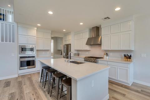 10048 E Satellite Dr, Mesa, AZ 85212 photo 4
