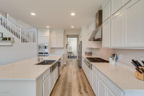 10048 E Satellite Dr, Mesa, AZ 85212 photo 9