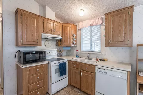 7750 E Broadway Rd #91, Mesa, AZ 85208 photo 3