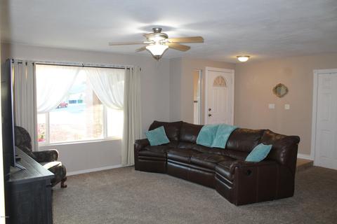 3137 S Cherry Cir, Mesa, AZ 85210 photo 7