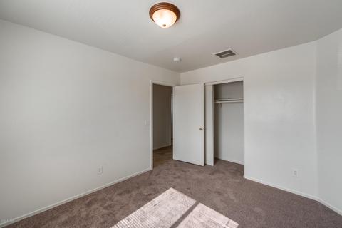 634 E Dekalb Ln, Phoenix, AZ 85040 photo 25