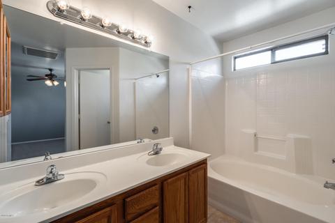 634 E Dekalb Ln, Phoenix, AZ 85040 photo 21
