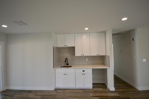 2902 E Sierra St, Phoenix, AZ 85028 photo 4