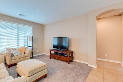 2586 E Donato Dr, Gilbert, AZ 85298 photo 4