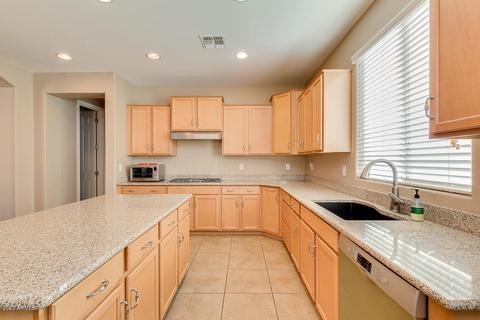 2586 E Donato Dr, Gilbert, AZ 85298 photo 7