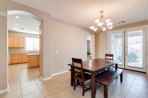 2586 E Donato Dr, Gilbert, AZ 85298 photo 5