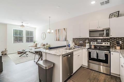 2267 E Hidalgo Ave, Phoenix, AZ 85040 photo 7