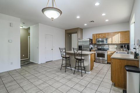 6504 S 34th Ln, Phoenix, AZ 85041 photo 16