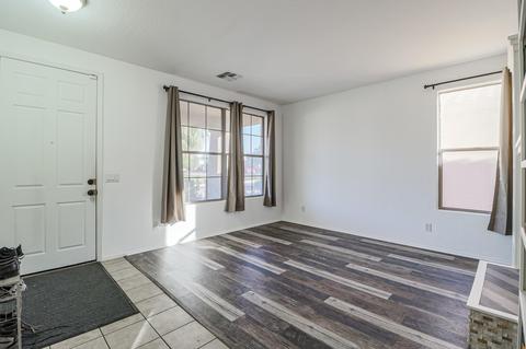 6504 S 34th Ln, Phoenix, AZ 85041 photo 2