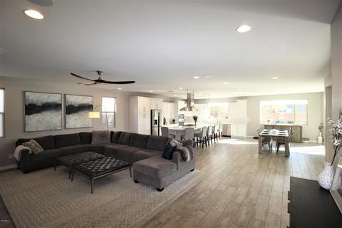 3257 E Orleans Dr, Gilbert, AZ 85298 photo 8