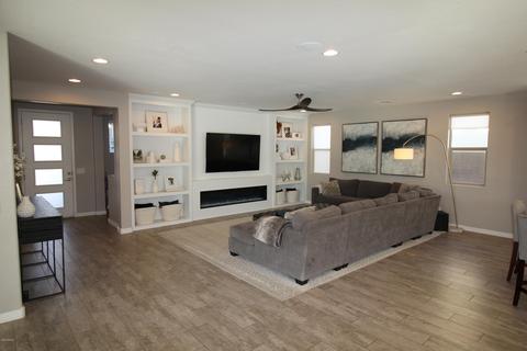 3257 E Orleans Dr, Gilbert, AZ 85298 photo 5