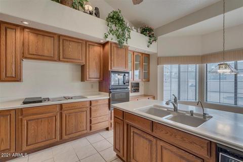 1925 E Willow Tree Ct, Gilbert, AZ 85234 photo 35