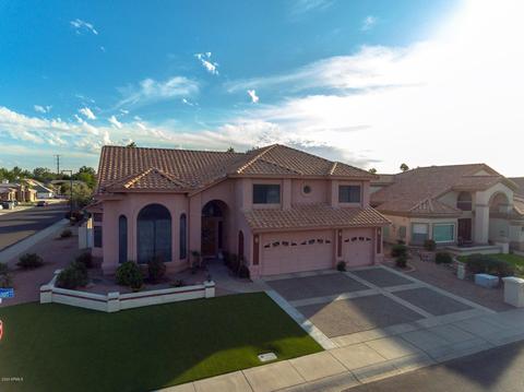 1925 E Willow Tree Ct, Gilbert, AZ 85234 photo 4