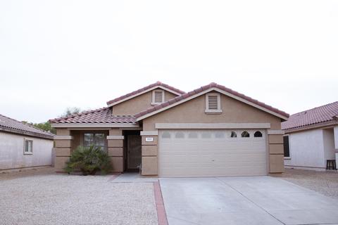 1005 E Arabian Dr, Gilbert, AZ 85296 photo 2