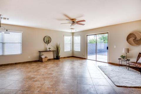 1005 E Arabian Dr, Gilbert, AZ 85296 photo 5