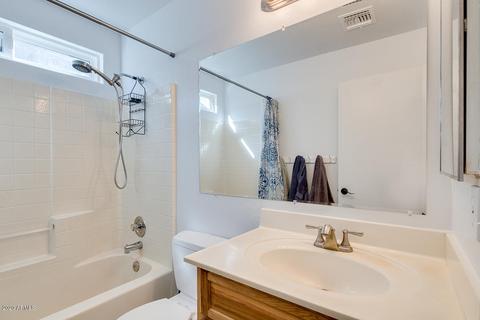2047 E Stottler Ct, Gilbert, AZ 85296 photo 12