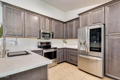 2047 E Stottler Ct, Gilbert, AZ 85296 photo 1