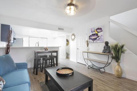 2431 E Tracy Ln #1, Phoenix, AZ 85032 photo 2