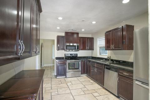 246 S Gilbert Rd, Gilbert, AZ 85296 photo 4